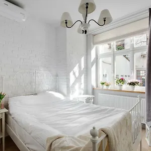 Too-good Aparthotel